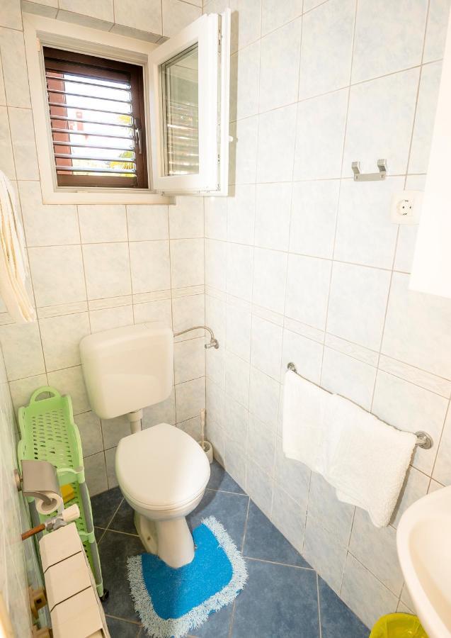 Guest House Ab Adria Home Ровинь Экстерьер фото