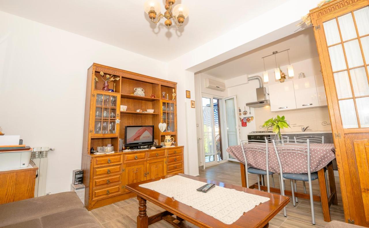 Guest House Ab Adria Home Ровинь Экстерьер фото
